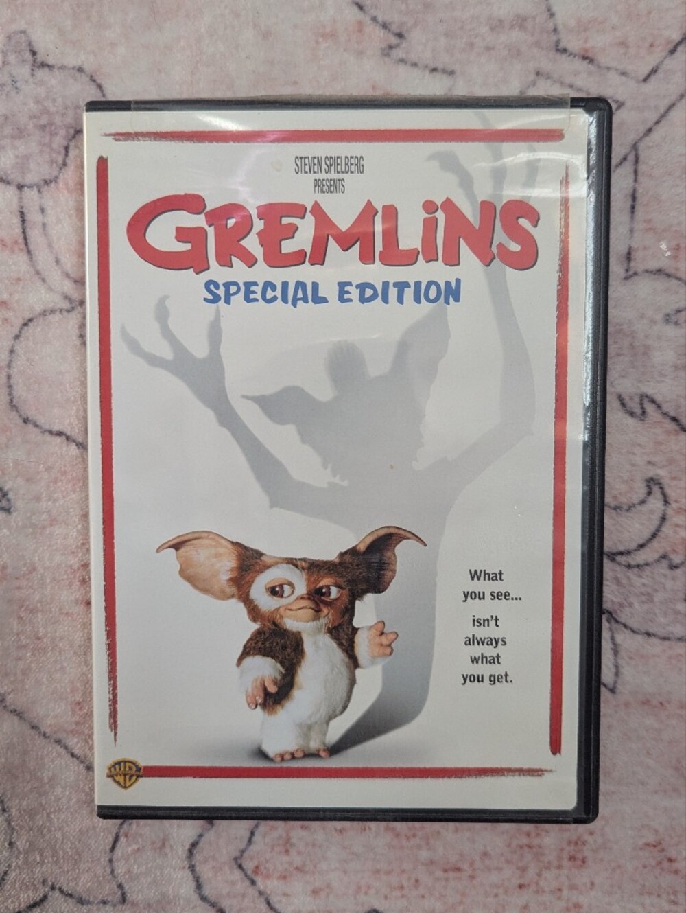 Gremlins Special Edition DVD Gently Used *** BOOK BOGO